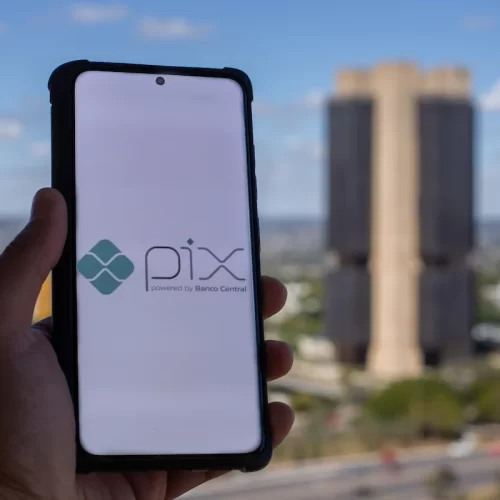 Banco Central atribui instabilidade do Pix a falha técnica já corrigida