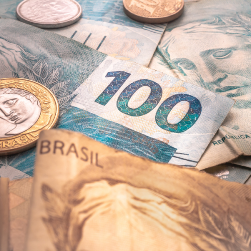 Relatório Focus prevê inflação acima da meta em 2024 e alta da Selic para 14,75% até 2025