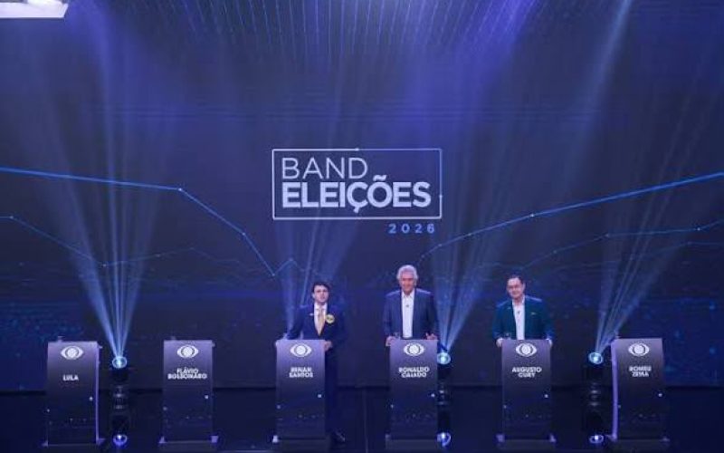 Primeiro debate presidencial de 2026 é marcado por ausências e troca de críticas