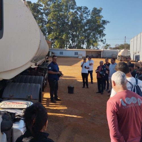 Curso gratuito capacita condutores de produtos perigosos em Senador Canedo