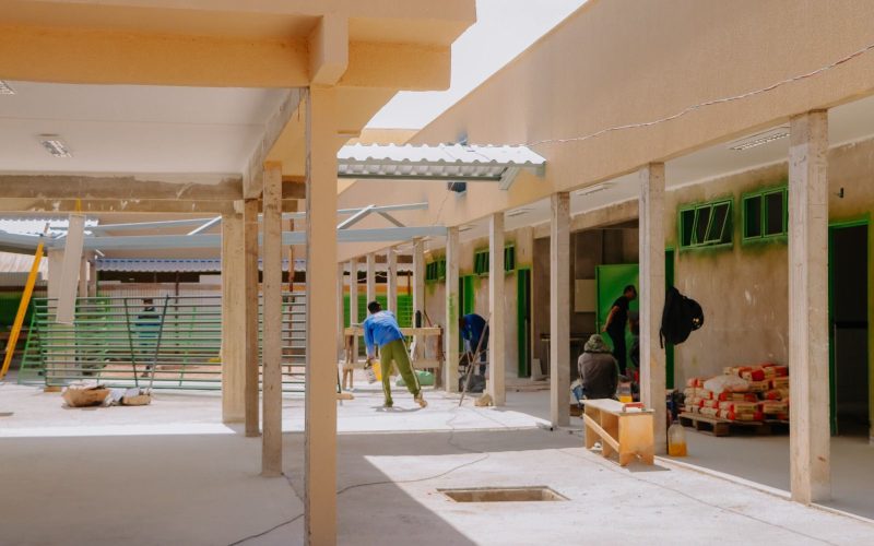 Obra de ampliação da Escola Antônio Evaristo já está quase 80% concluída em Senador Canedo
