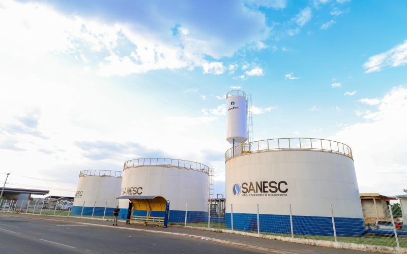 Sanesc atende mais de 180 bairros e prevê ampliar reservação de água em 15 milhões de litros até 2027