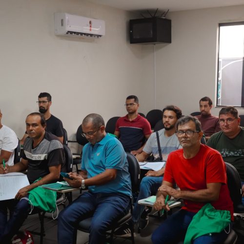 Curso gratuito de eletricidade qualifica 14 moradores de Senador Canedo